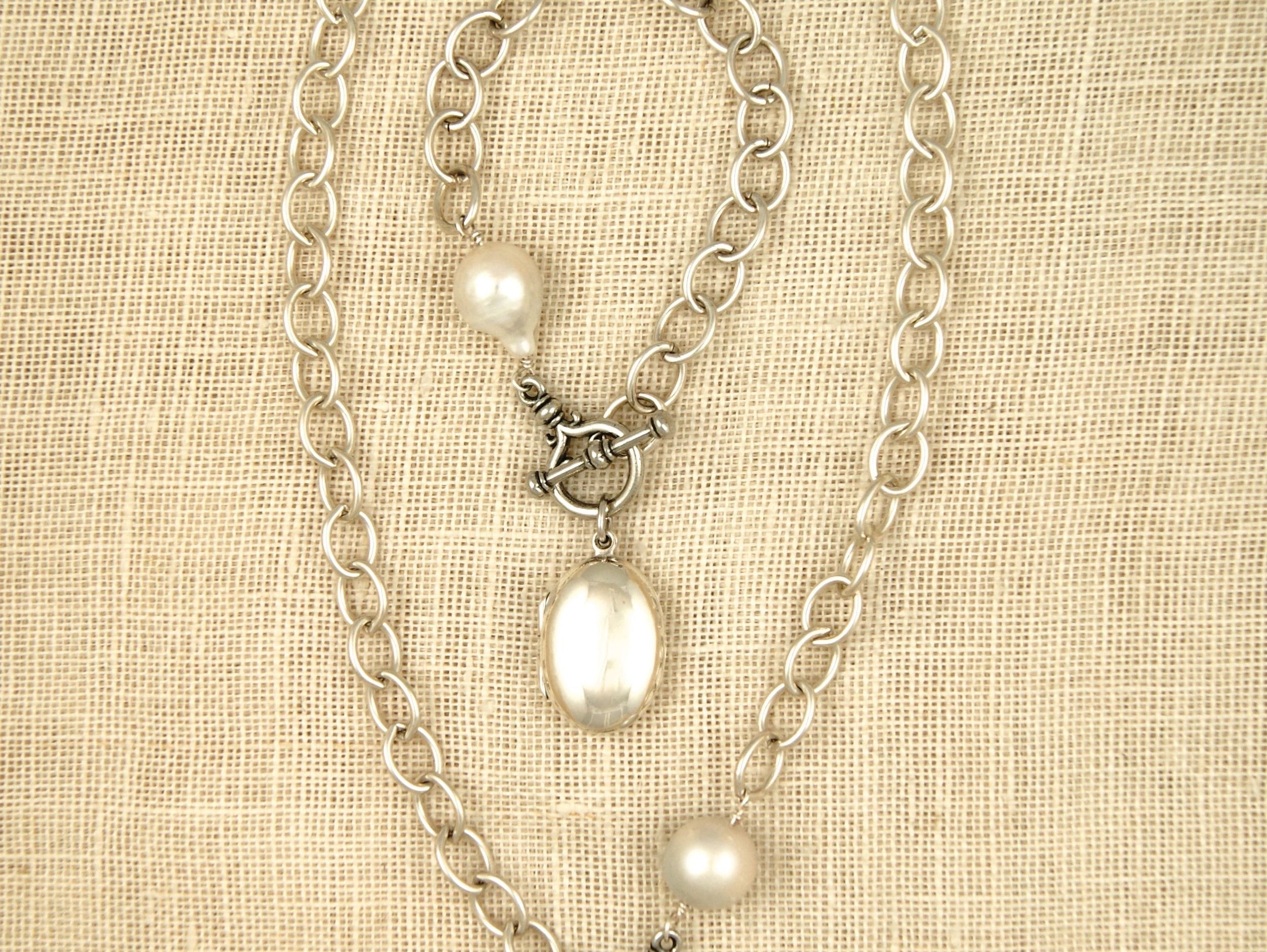 The Story of Bess and Mae