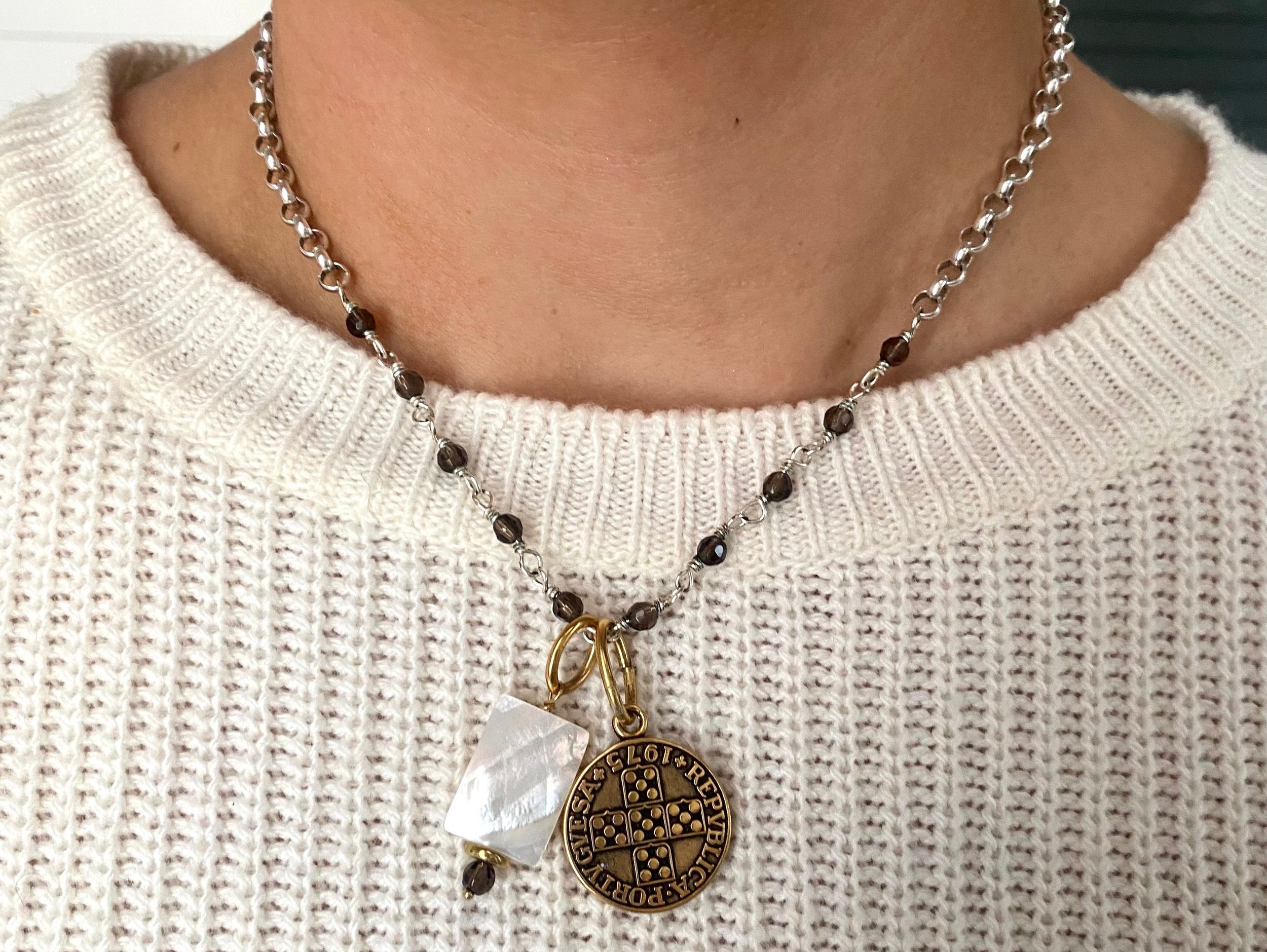 How To Wear Mix Metal Jewelry