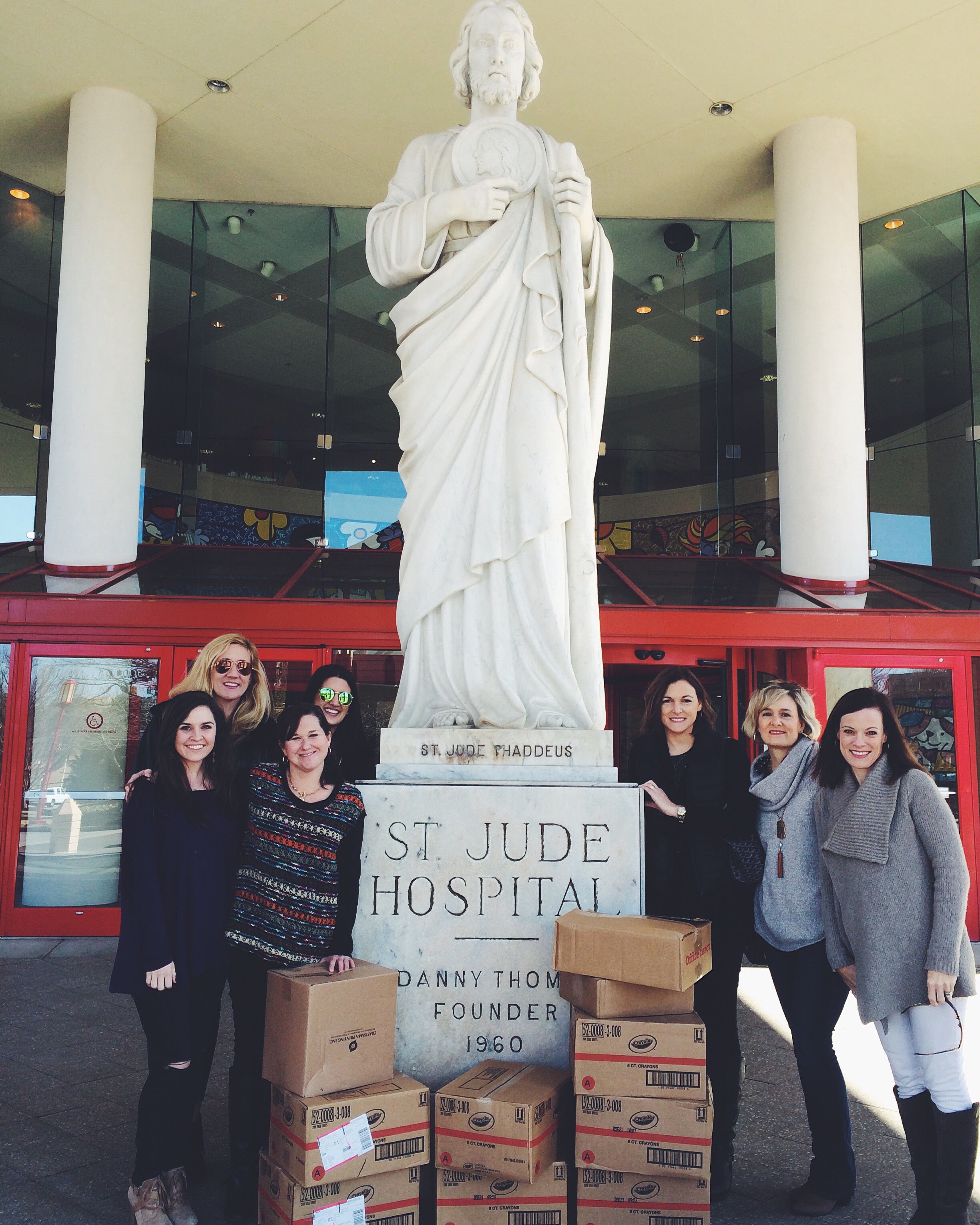 St Jude Hospital Crayon Delivery