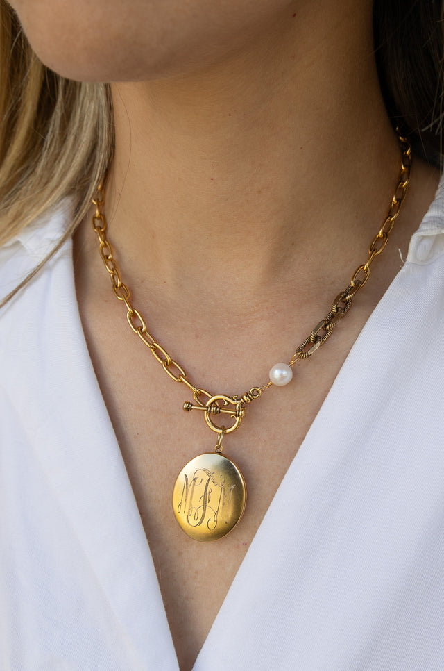 Custom Machine Engraved 18" Susan Necklace with White Pearl and Laurel Locket
